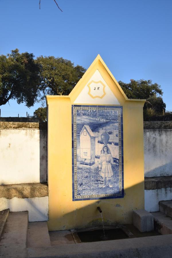 Casinha da Póvoa -Turismo Aldeia Vila Castelo de Vide Exterior foto